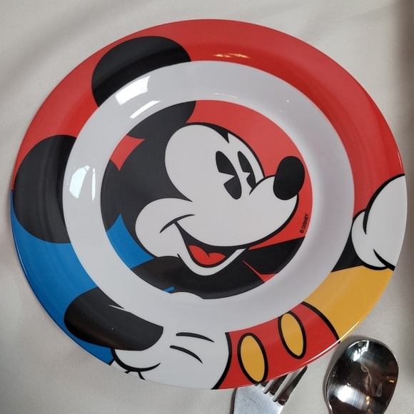 NIB Mickey & Co Mickey Mouse 6 Piece Child's Dish Set - Picture 7 of 9
